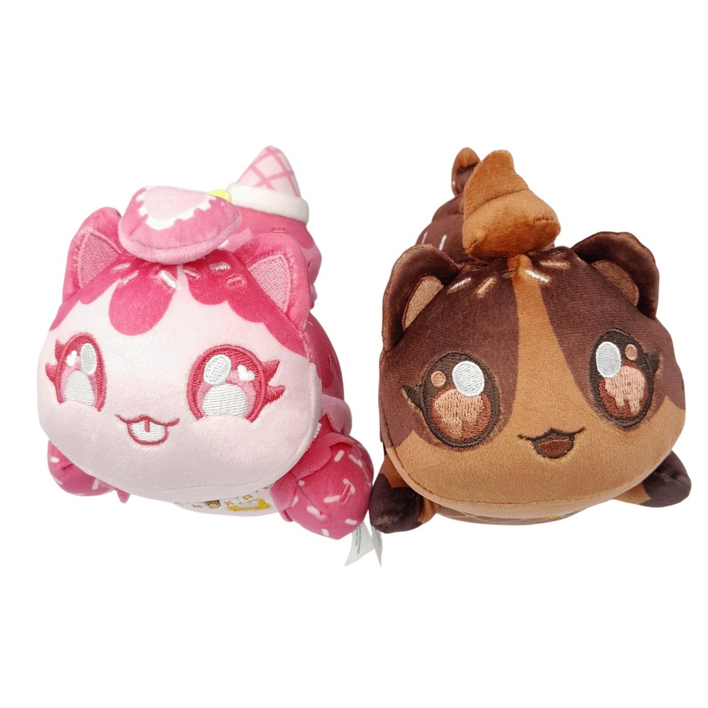 Aphmau MeeMeows Mystery Plush Dessert Series 2 Strawberry & Chocolate Cat Set